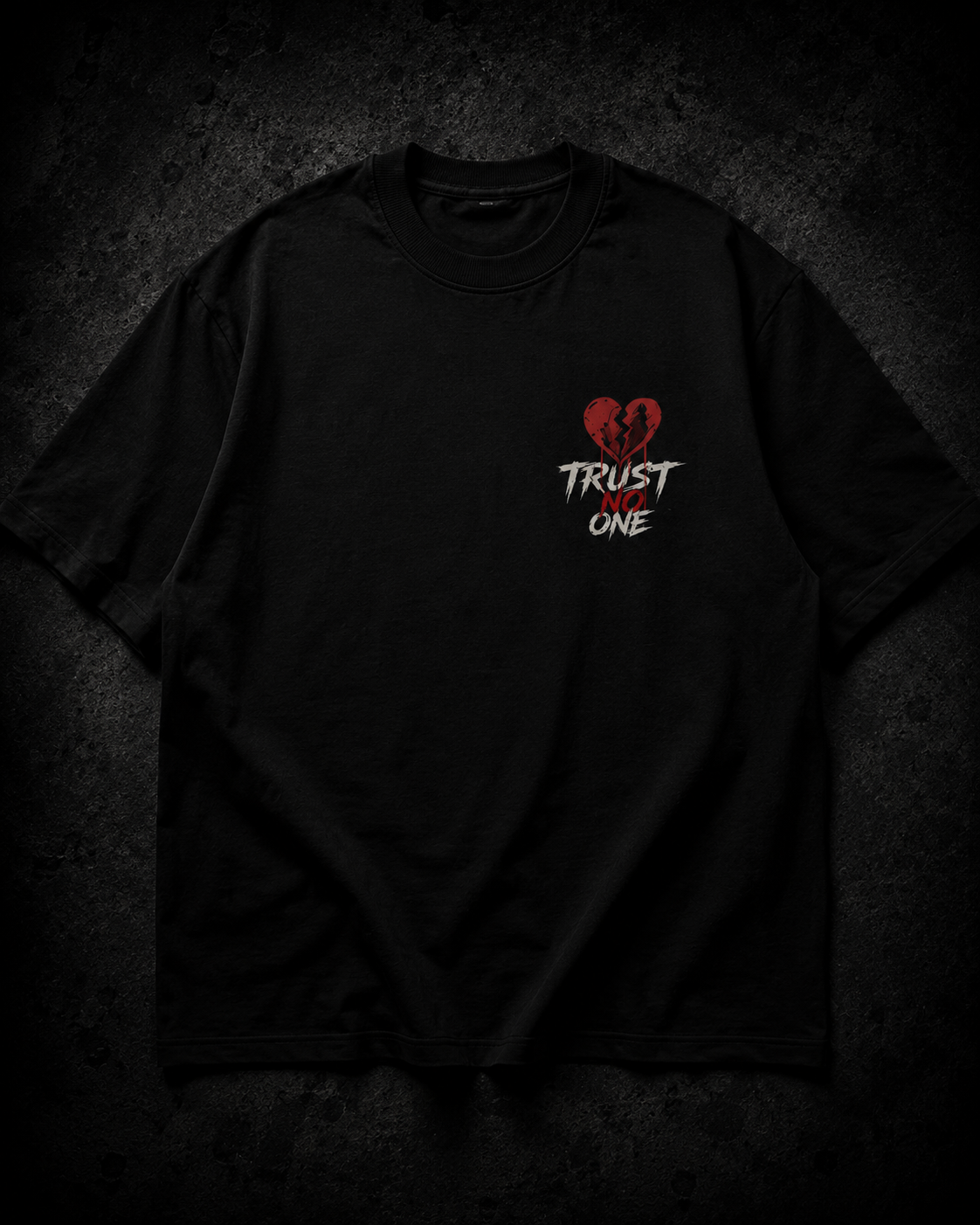 TRUST NO ONE – Oversized Graphic T-Shirt